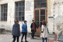 Performance Crossings – RE_THINK – RE_STRUCTURE – rezidence Káznice